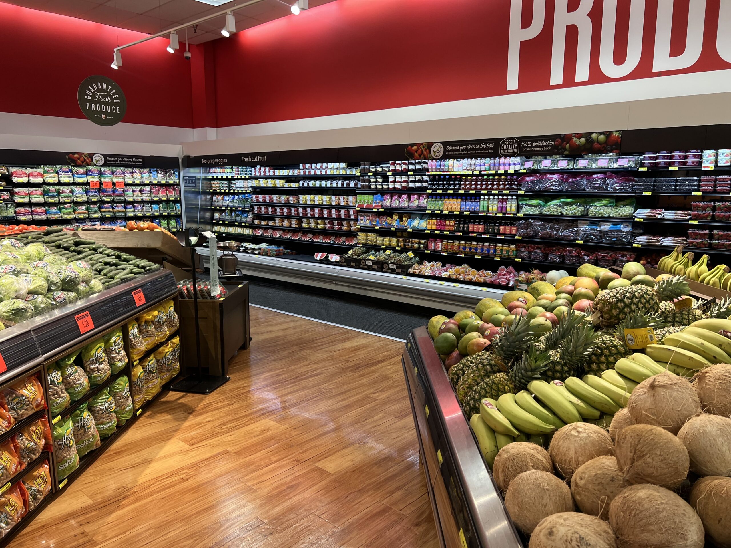 Piggly Wiggly Food for Less Vaughn Rd vaughn rd inside store photo